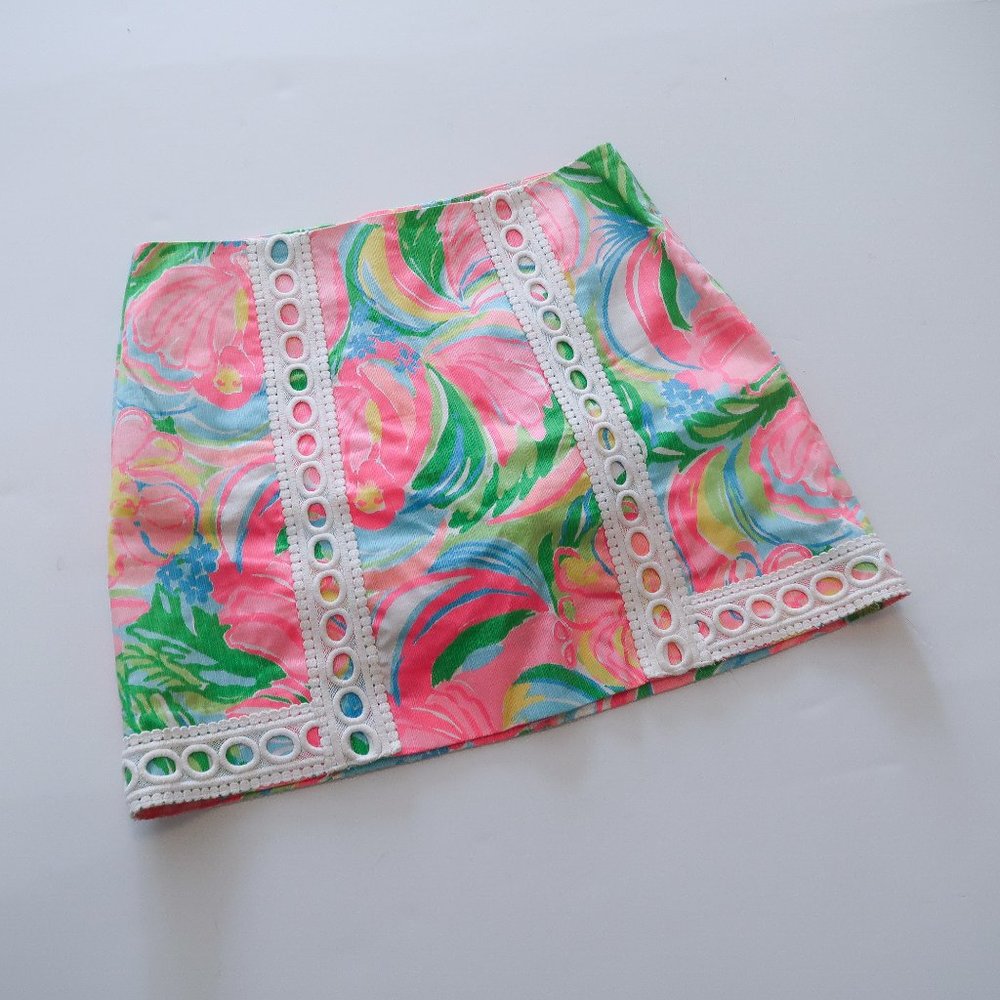 Lily Pulitzer floral Barbie pink aline mini skirt sz. 2 small